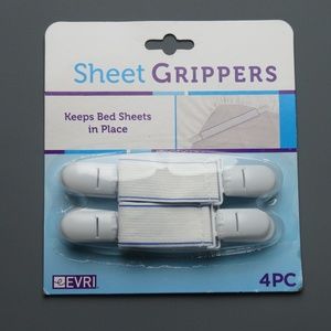NEW- EVRI 4 piece sheet grippers